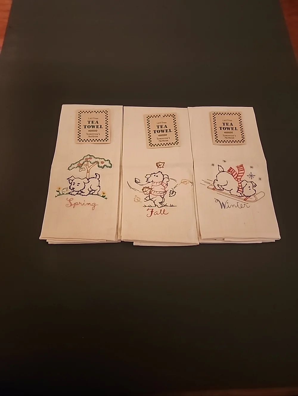 New Could be Vintage Lint Free Tea Towel, Tomorrow's Heirloom, Set Of 3, Mervyns